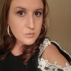 Meet your Posher, Keri